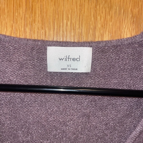 Aritzia Wilfred SoftSpoke Dear Sweater in Smoked Eggplant - Picture 5 of 6